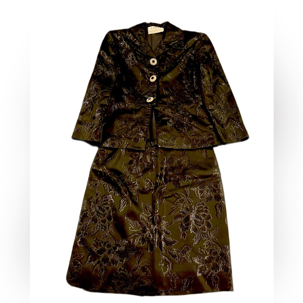 Lihli at Saks Fifth Avenue Vintage Black Suit.  Size small petite.